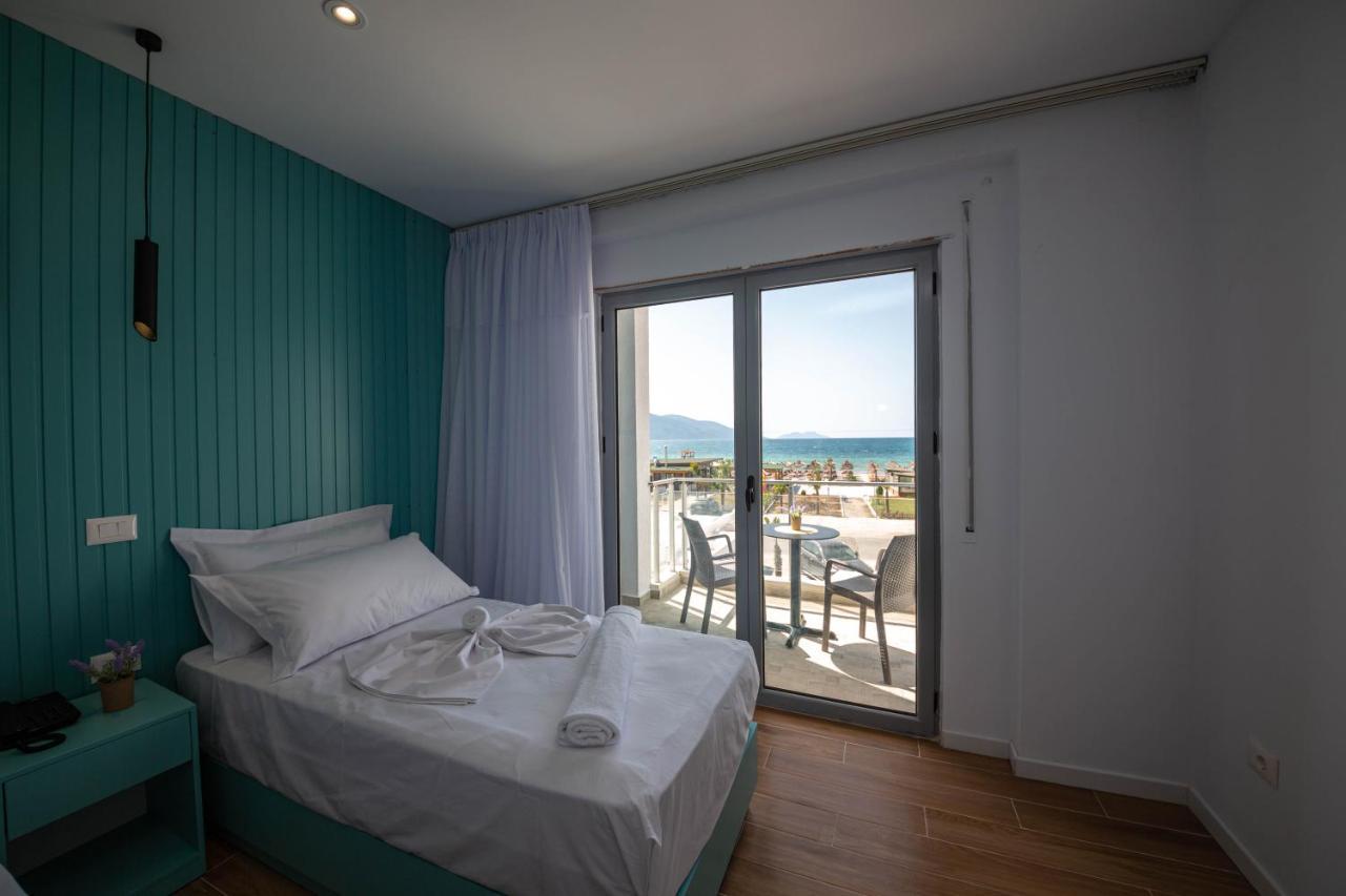 Hesperus Hotel Vlorë エクステリア 写真