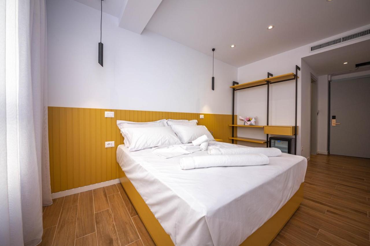 Hesperus Hotel Vlorë エクステリア 写真