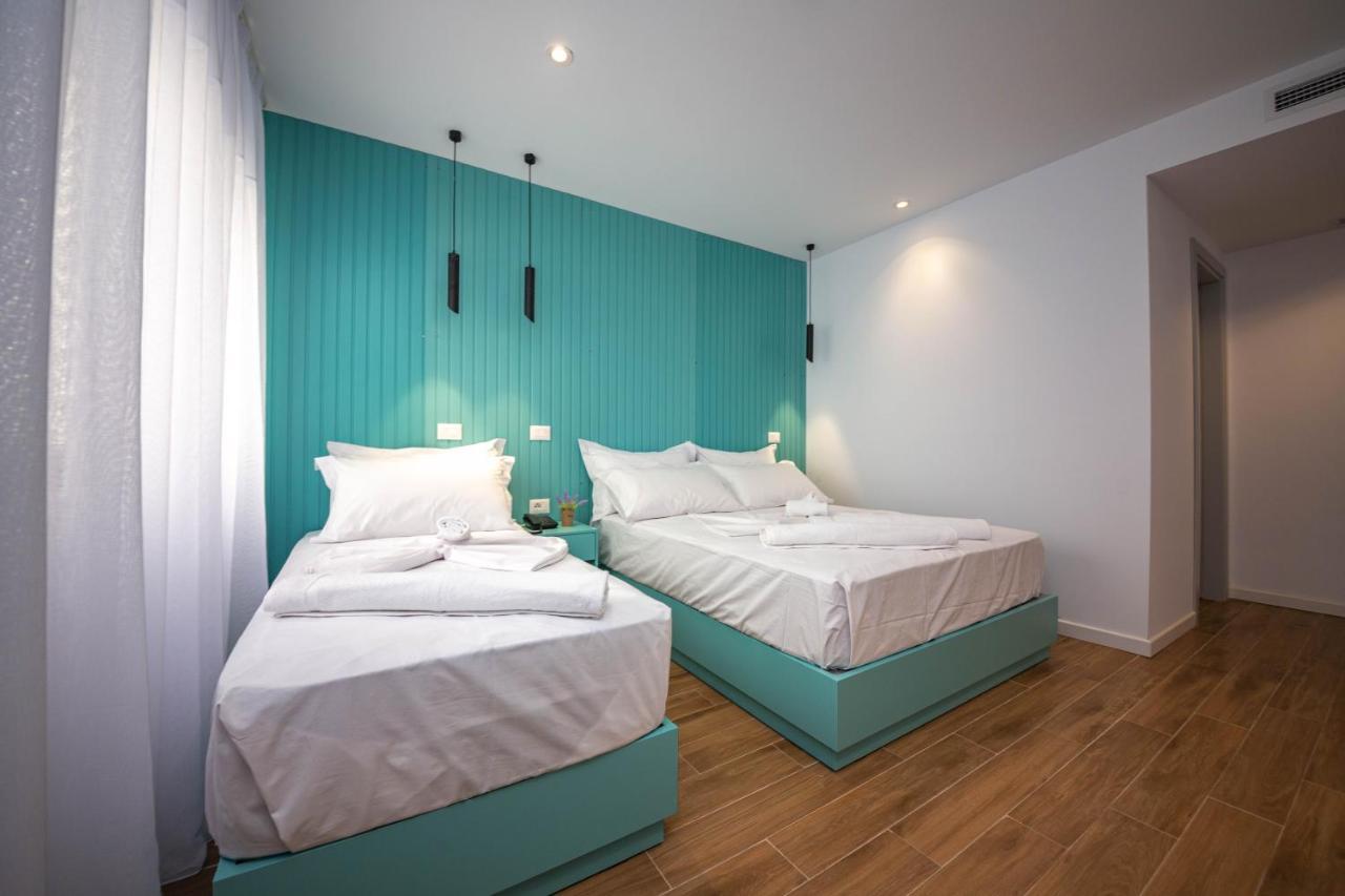 Hesperus Hotel Vlorë エクステリア 写真
